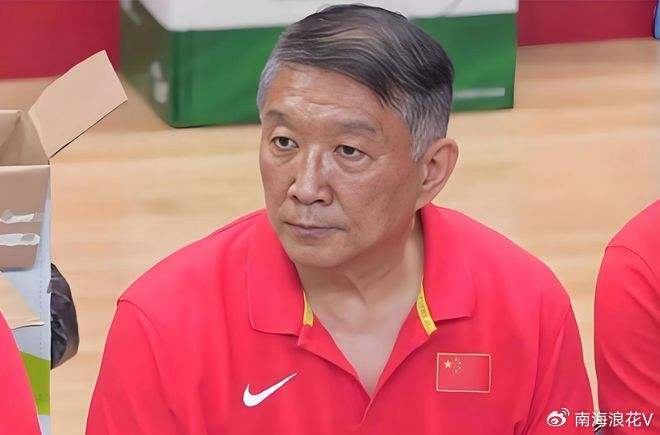 张茹8分钟遭弃用 中国女篮险胜南苏丹难掩阵容隐