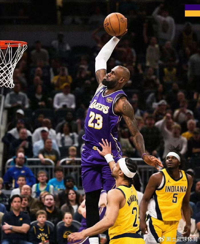 湖人逆转步行者止住连败 詹姆斯与东契奇联手领