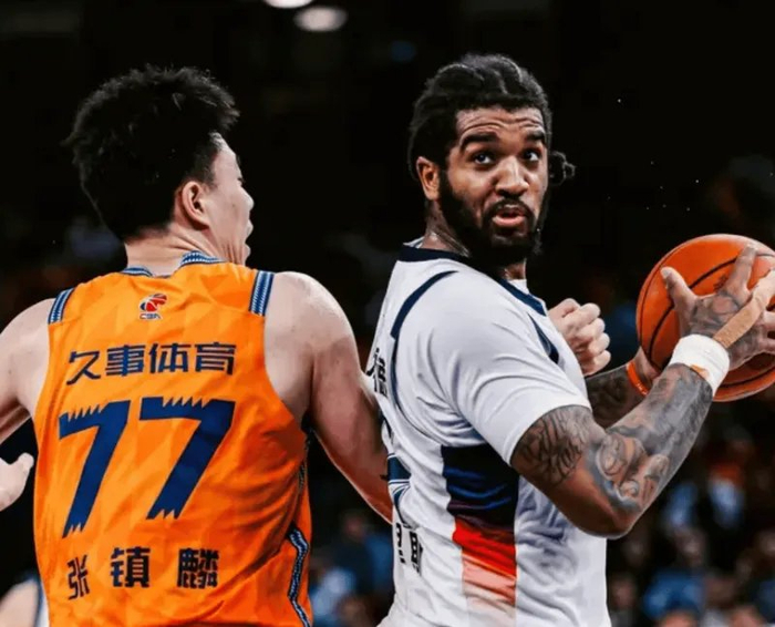山东男篮G1惨败引球迷不满 外援表现成关键隐患